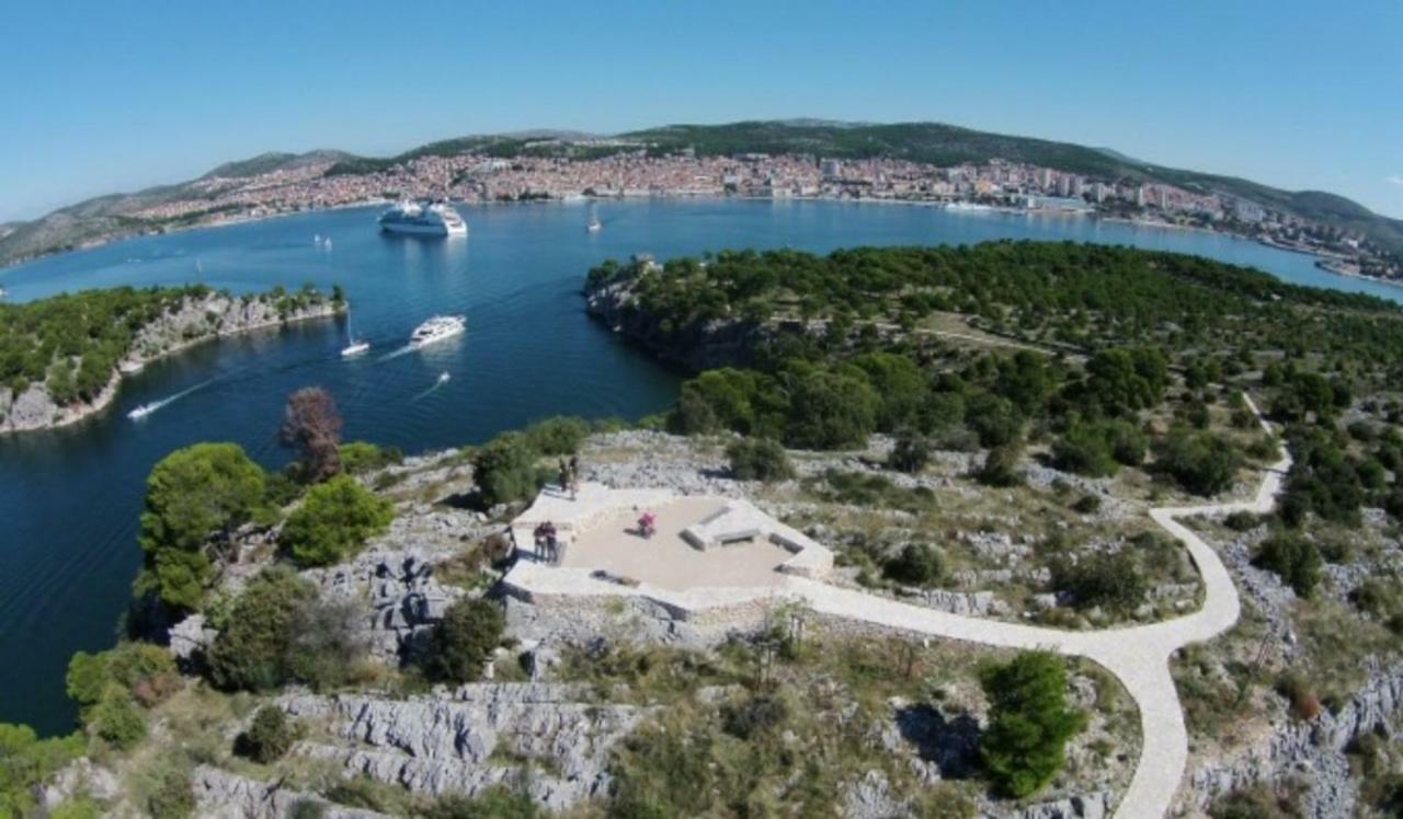Studio Apartment Gray Šibenik Eksteriør bilde